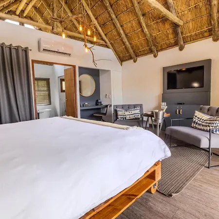 Cradle Boutique Hotel Lanseria Exterior photo